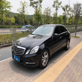 2012年奔驰E300L二手车协议车3.0V6发动机带粤B深圳牌协议转让